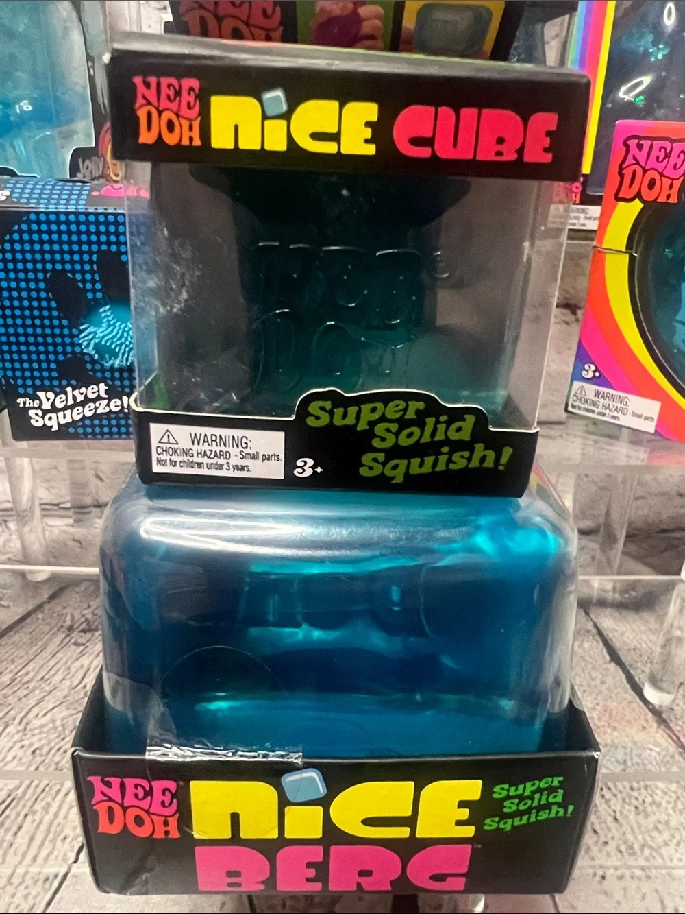 BNIB and Sealed! HUGE 10 piece NeeDoh Blue Bundle!!